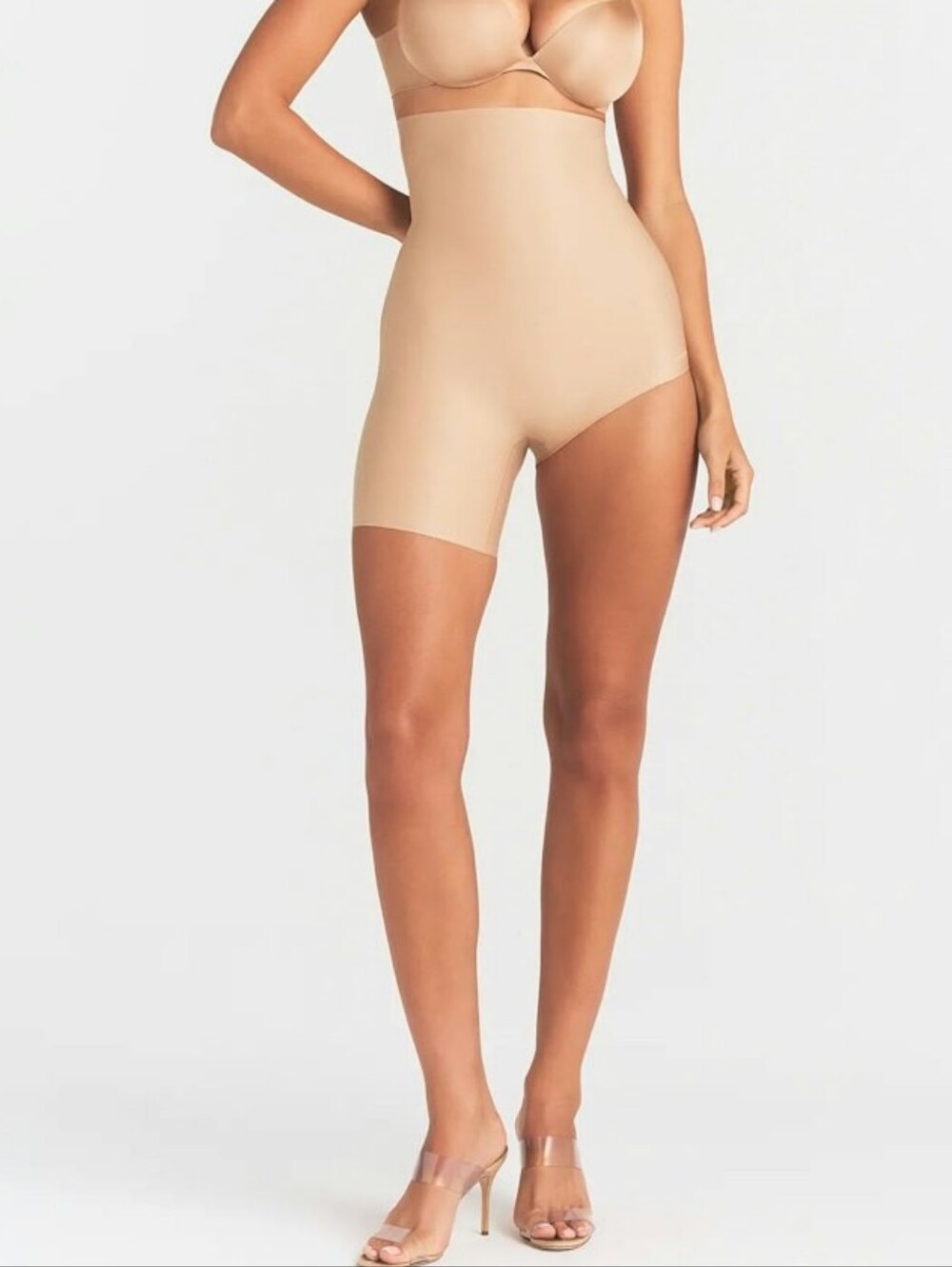 Skims Body Left Leg Solution Short BO-SHO-11442W Clay Size Large